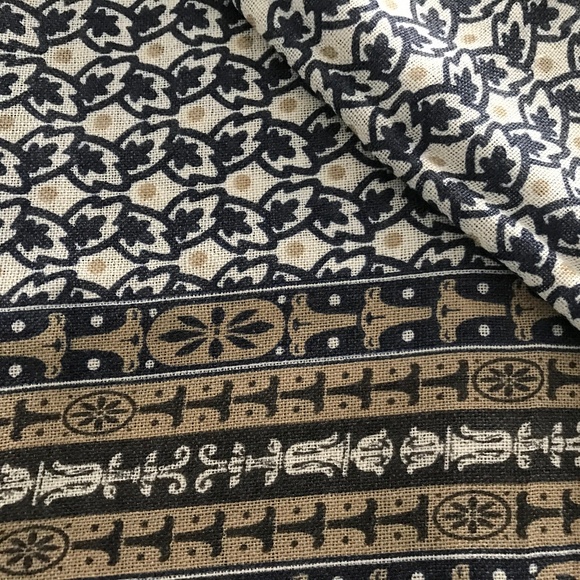 TALBOTS Multi-Color Pattern Wool & Rayon Scarf - Picture 3 of 5